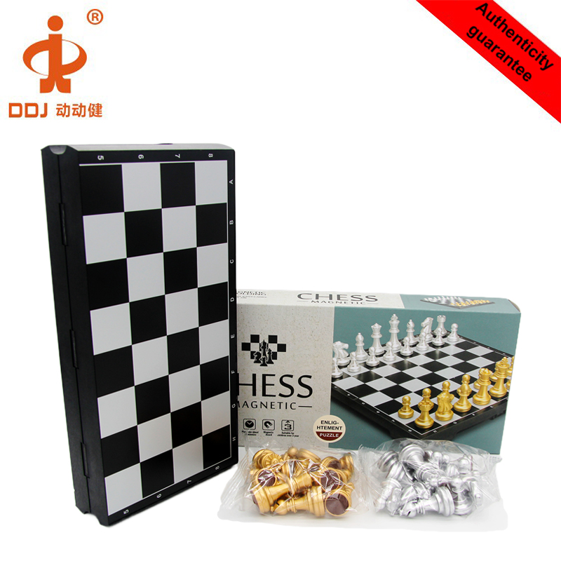 Magnetic Gold And Silver Chess Set