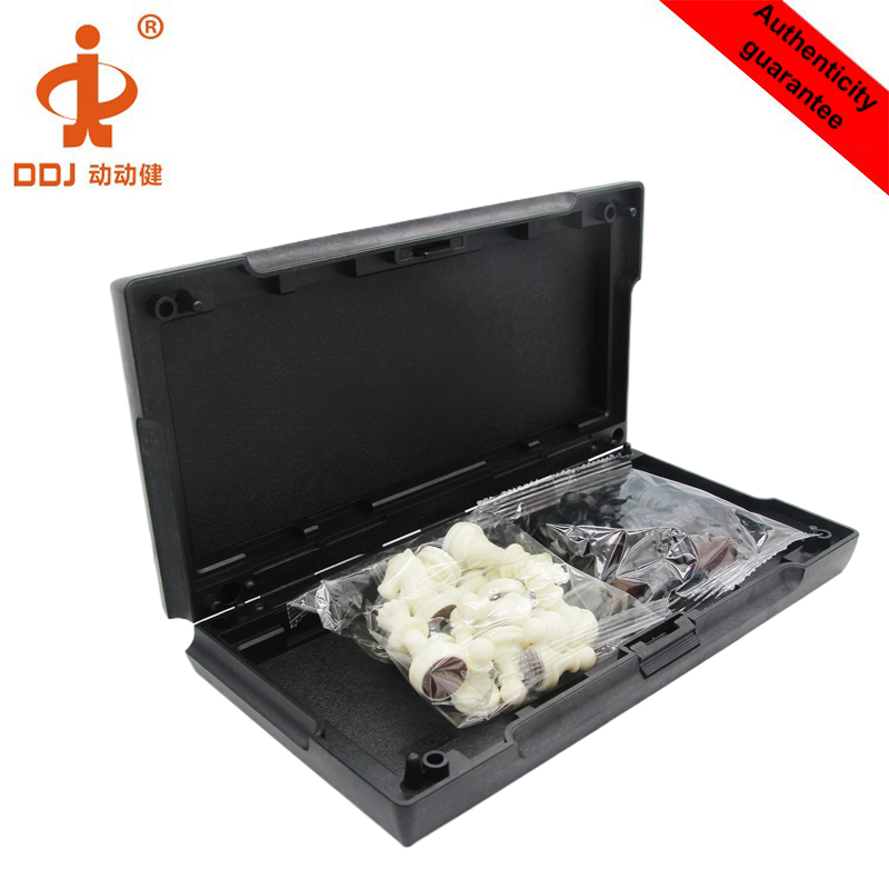 Folding Magnetic Black And White Chess Set